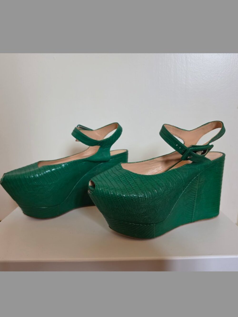 Calvin Klein Collection Resort 2013 Francisco Costa Green Lizard Platforms 38